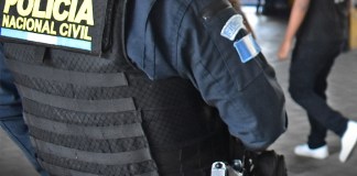 Imagen ilustrativa de agente de la PNC. Foto La Hora: Archivo