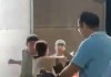 De acuerdo con la DGAC, el hecho tuvo lugar en el área pública externa de salidas de pasajeros. Foto La Hora: captura de pantalla.