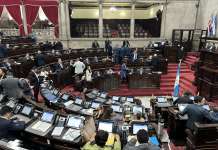 Ley antimaras y pandillas avanza en el Congreso, pero enmienda frena aprobación Pleno del Congreso de la República. Foto La Hora: José Orozco