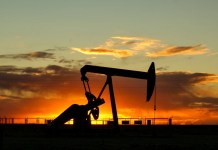 Posible acuerdo entre China e India con EE. UU. impulsa subida del precio del petróleo