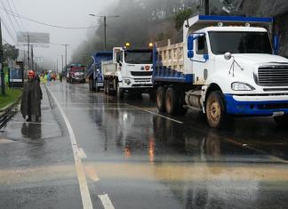 Provial: Rutas alternas por derrumbe en km 24 en carretera a El Salvador. Foto La Hora: Daniel Ramírez