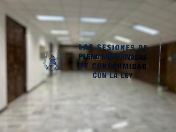 La Corte Suprema de Justicia cumplió su cuarta reunión de pleno sin presentar candidatos para votar y que alguno asuma la presidencia del OJ. Foto La Hora: Daniel Ramírez