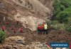 Persona queda soterrada tras un deslizamiento de tierra ocurrido a las orillas del río Villa Lobos. Foto La Hora: CBM.
