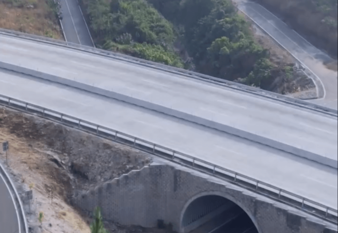 VAS anuncia pase especial por derrumbe del km 24 de ruta a El Salvador