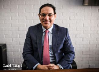 La Corte Suprema de Justicia notificó oficialmente al juez Marco Antonio Villeda del permiso concedido para que se ausente de sus labores. Foto: La Hora