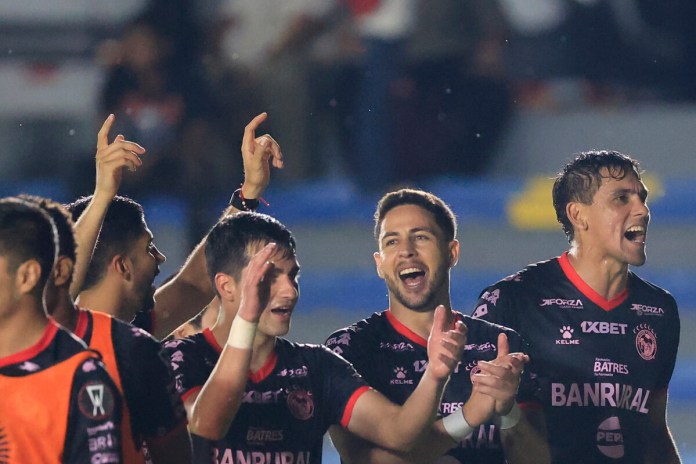 Xelajú MC avanzó a las semifinales de la Copa Centroamericana
