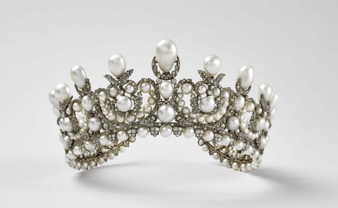PARÍS (FRANCIA), 20/10/2025.- Imagen facilitada de la diadema la emperatriz Eugenia robada del Museo del Louvre, en París. EFE/ Département Des Objets D'art Du Musée Du Louvre SOLO USO EDITORIAL/SOLO DISPONIBLE PARA ILUSTRAR LA NOTICIA QUE ACOMPAÑA (CRÉDITO OBLIGATORIO)