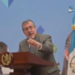 Arévalo presentará querella contra Currichiche por delitos cometidos tras solicitud de antejuicio.