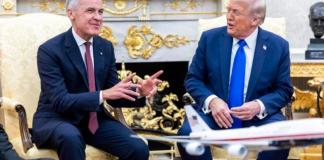 Fotografía de archivo del presidente de Estados Unidos, Donald Trump (d) y el primer ministro de Canadá Mark Carney. Foto: La Hora: EFE/EPA/SHAWN THEW / POOL