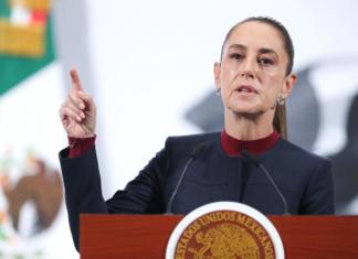 Sheinbaum expresó su rechazo a los ataques de Estados Unidos contra embarcaciones presuntamente involucradas en el tráfico de drogas fuera de su territorio y reafirmó que México actuará siempre conforme al derecho internacional y la defensa de su soberanía. Foto: La Hora: EFE