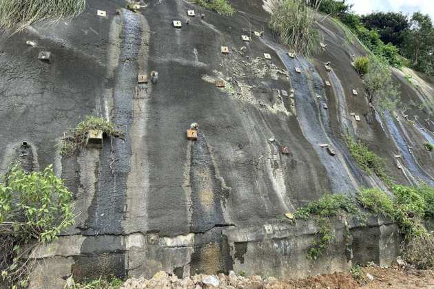 Derrumbe Km 24 y 25 ruta a El Salvador