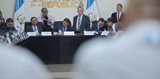 Los jefes de bloque contemplan que los diputados avancen con la aprobación de ciertas iniciativas de ley. Foto: La Hora / Fabricio Alonzo