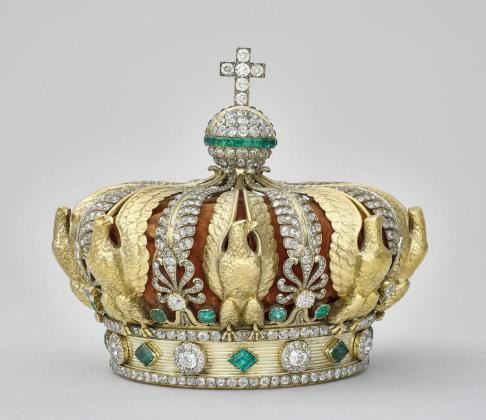PARÍS (FRANCIA), 20/10/2025.- Imagen facilitada de la corona de la emperatriz Eugenia de Montijo, la esposa española del emperador Napoleón III (1852-1870), que los ladrones perdieron en su huida y resultó dañada durante el robo cometido en el Museo del Louvre, en París. EFE/ Département Des Objets D'art Du Musée Du Louvre SOLO USO EDITORIAL/SOLO DISPONIBLE PARA ILUSTRAR LA NOTICIA QUE ACOMPAÑA (CRÉDITO OBLIGATORIO)
