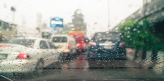 Con el Fenómeno de la Niña se pronostica un 60% de probabilidad que las lluvias persistan hasta diciembre, indicó Coordinadora Nacional para la Reducción de Desastres (Conred). Foto: Freepik.