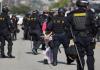 Agente federal es herido por fuego amigo en medio de operativo migratorio en Los Ángeles Foto: La Hora/ EFE