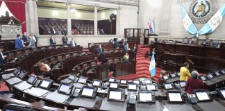 Varios diputados no se presentan a las plenarias de los jueves para avanzar con la interpelación. Foto: Congreso de la República