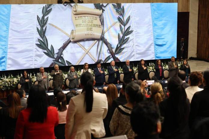 La CSJ utilizó antecedentes de elecciones pasadas para delegar funciones a presidente interino y no elegir presidente formal. Foto La Hora: OJ