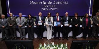 Los magistrados de la CSJ hicieron entrega de su primer informe de labores durante su primer año al frente del OJ, sin que se dieran los detalles de sus trabajos. Foto La Hora: Daniel Ramírez