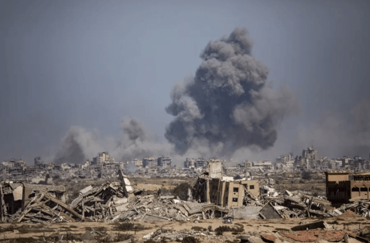 Israel encabeza una serie de bombardeos en la Franja de Gaza en medio de una tregua de alto al fuego en la región. Foto La Hora: EFE