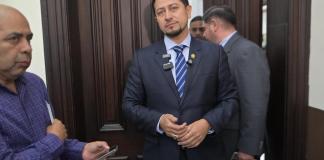 El presidente del Congreso, Nery Ramos, dirige la comisión para presentar una propuesta para el combate de las maras y pandillas. Foto: La Hora / Fabricio Alonzo