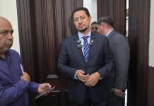 Nery Ramos: «Solo la declaratoria no va a generar armas, un instrumento jurídico permite un combate directo y frontal» El presidente del Congreso, Nery Ramos, dirige la comisión para presentar una propuesta para el combate de las maras y pandillas. Foto: La Hora / Fabricio Alonzo