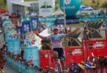 Sebastián Calderón de Costa Rica gana en solitario la segunda etapa de la Vuelta Ciclística Sebastián Calderón del equipo Hyundai, consigue la victoria en la segunda etapa de la Vuelta Ciclística a Guatemala. Foto: Federación Deportiva Nacional de Guatemala