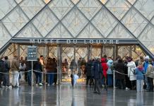 Los museos franceses buscan más fondos en el bolsillo de los turistas extracomunitarios