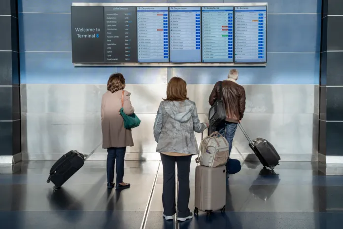 Los vuelos internacionales en EE.UU. no sufrirán afectaciones, confirma el Gobierno Por segundo días se reportan mil vuelos cancelados en EE. UU. tras cierre de Gobierno.