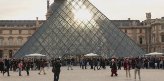 Louvre
