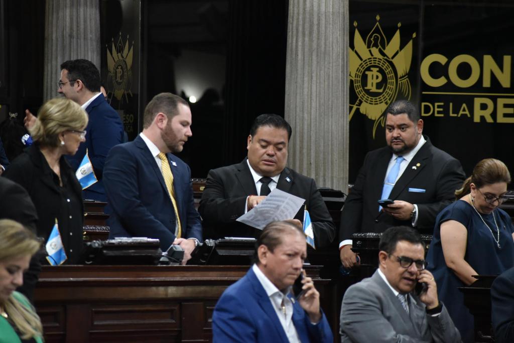 Álvaro Arzú, diputado Unionista, busca presidir la Junta Directiva del Congreso. Foto La Hora: José Orozco