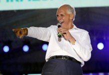 Elecciones en Honduras: Asfura, el candidato de Trump, sigue adelante en los resultados electorales Resultados preliminares en elecciones de Honduras 2025 dan ventaja a Nasry Asfura para la presidencia.