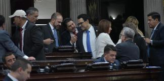 El Congreso aprobó cinco préstamos. Foto La Hora: José Orozco