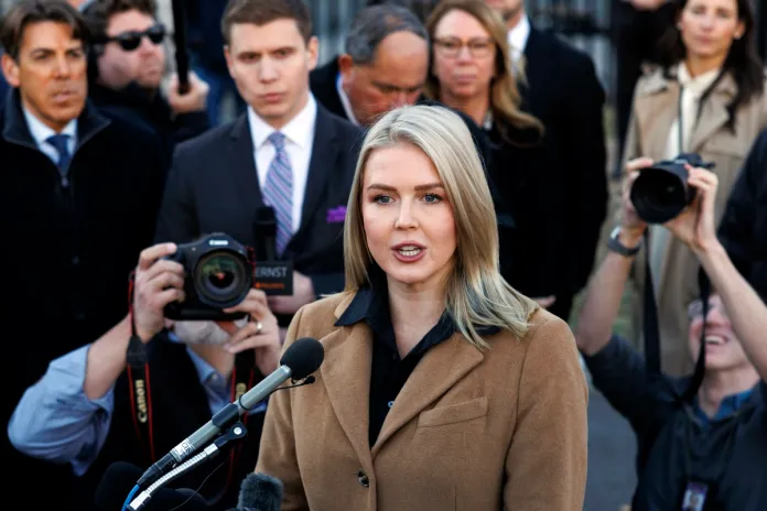 La Casa Blanca dice que falta diálogo de Ucrania y Rusia para resolver Ucrania y Rusia