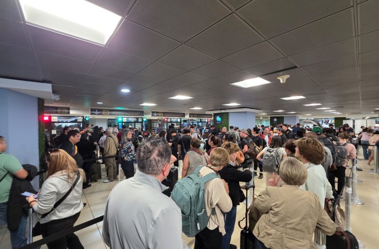 Aumento en el flujo de pasajeros en el Aeropuerto La Aurora. Foto La Hora: DGAC.
