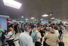 IGM reporta incremento del 9% en movilidad migratoria previo a Navidad Aumento en el flujo de pasajeros en el Aeropuerto La Aurora. Foto La Hora: DGAC.