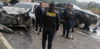 Distintas organizaciones y asociaciones del país indicaron que se debe legislar para reducir los índices de accidentes viales. Foto La Hora: Bomberos Voluntarios