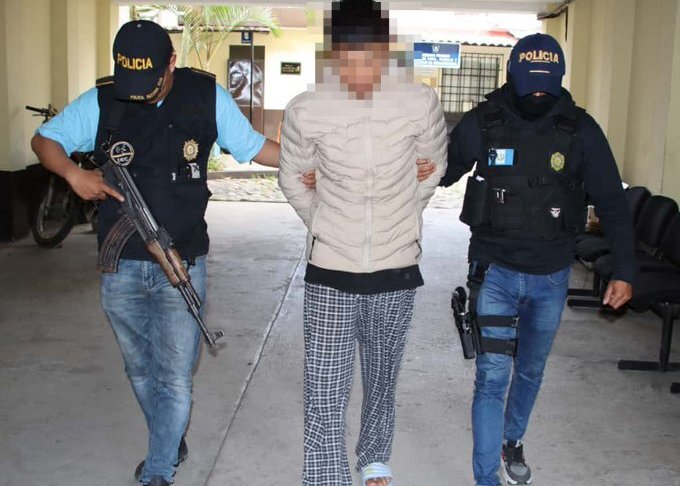 La NC lo señala como supuesto gatillero de la mara salvatrucha y presunto responsable de la muerte de dos mujeres. Foto La Hora: PNC