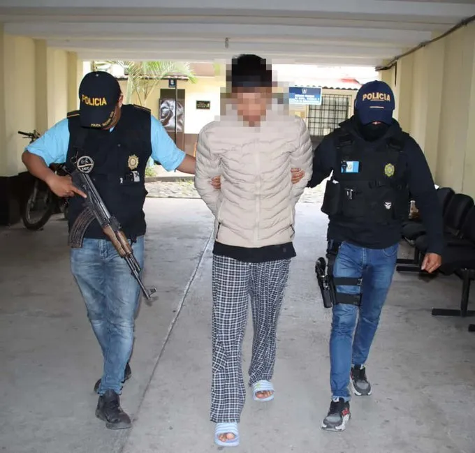 Alias Spanky-ms La NC lo señala como supuesto gatillero de la mara salvatrucha y presunto responsable de la muerte de dos mujeres. Foto La Hora: PNC