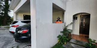 Un hombre fue localizado sin vida por los Bomberos Voluntarios en Fraijanes. Foto La Hora: Bomberos Voluntarios