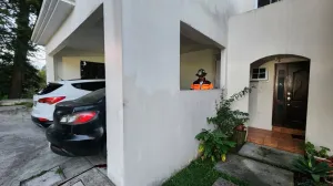 Hombre fallece en ataque armado en residencial de Fraijanes