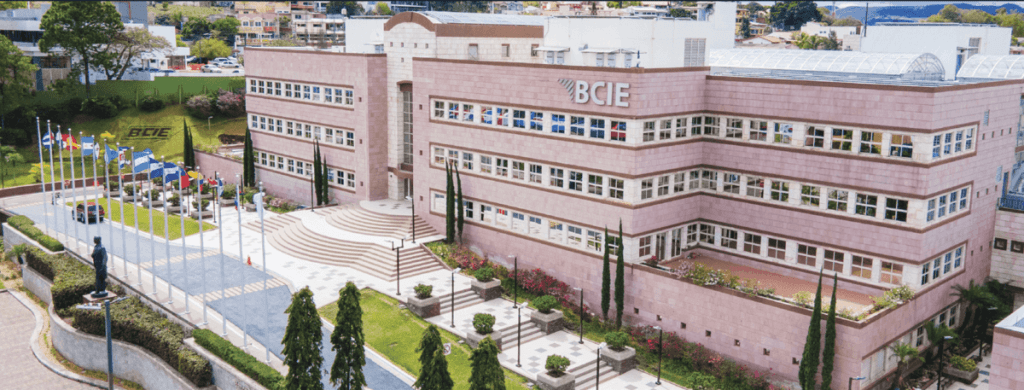 BCIE logra calificación AA+ de S&P bajo el liderazgo de Gisela Sánchez en su segundo año de gestión