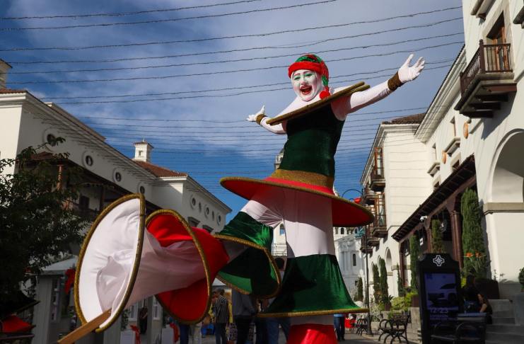 Cayalá inaugura la temporada navideña y estas son las recomendaciones viales por tránsito pesado