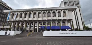 La semana en Torre de Tribunales se caracterizó en la devolución de un edificio vinculado a Manuel Baldizón, mientras que su defensor se hará cargo del caso Melisa Palacios. Foto La Hora: Daniel Ramírez