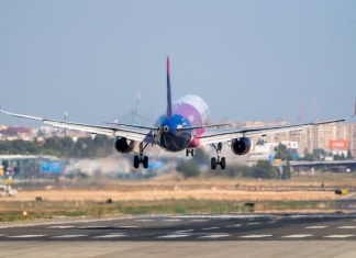 Cierre de gobierno en EE. UU. está por provocar cancelaciones de vuelos, advierten autoridades