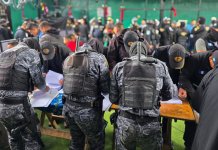 Mingob implementa registro biométrico MI3 en el Centro Preventivo para Hombres de la zona 18 Control biométrico en preventivo de zona 18. Foto La Hora: Ministerio de Gobernación