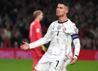 Cristiano Ronaldo recibió su sanción tras agredir a un jugador de Irlanda durante la penúltima fecha de las eliminatorias mundialistas.