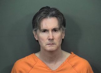 Curt Andersen fue acusado de homicidio tras disparar contra una trabajadora guatemalteca que ingresó por error a su vivienda.