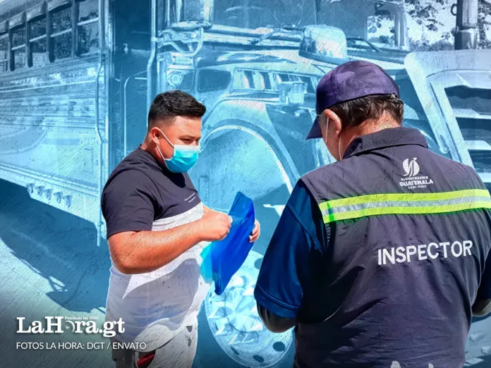 DGT Operativos de control de la DGT. Arte la Hora: Alejandro Ramírez.