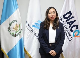 Renuncia la directora de la Diaco por motivos personales tras 8 meses de gestión Leslie Yvonne Tzicap asume como directora de la Diaco luego del retiro de Karina Donis. Foto La Hora: Ministerio de Economía