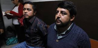 El juez Víctor Cruz ligó a proceso penal a dos estudiantes vinculados al caso Toma Usac y se espera resuelva si guardan o no prisión. Foto La Hora: Daniel Ramírez